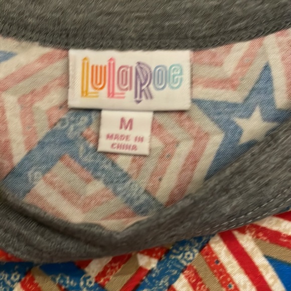 LuLaRoe Randy - patriotic(grey sleeves, blue, red, tan and white stars) - Picture 4 of 4